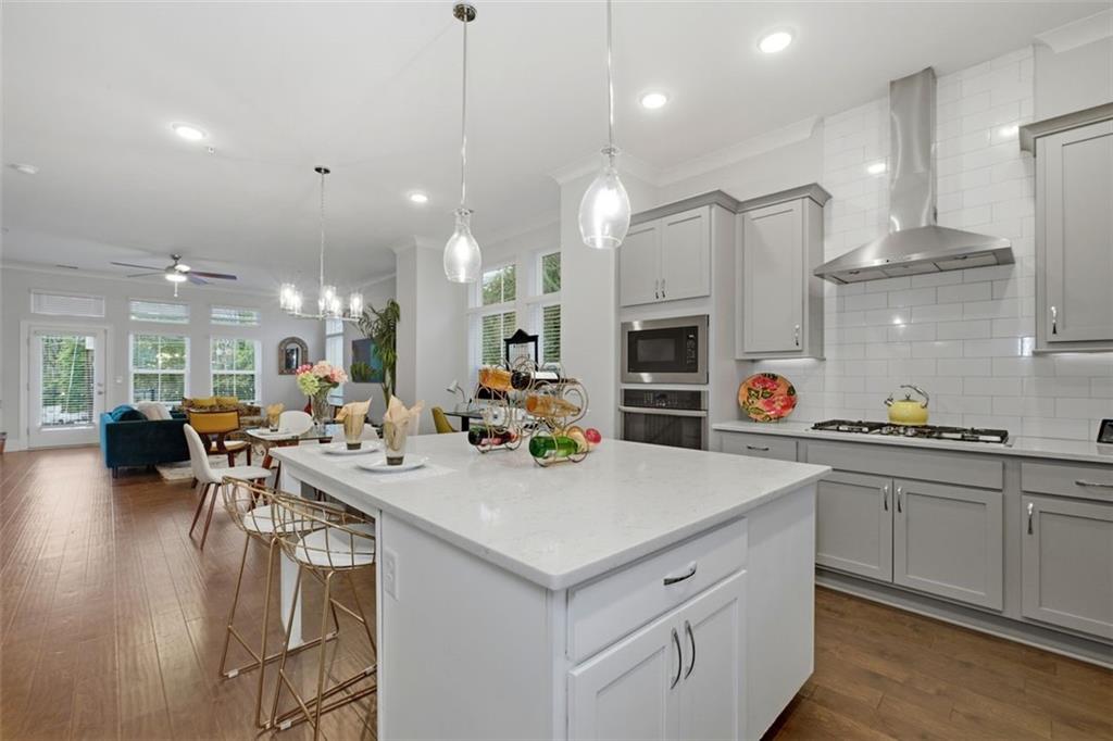 816 S Columbia Drive