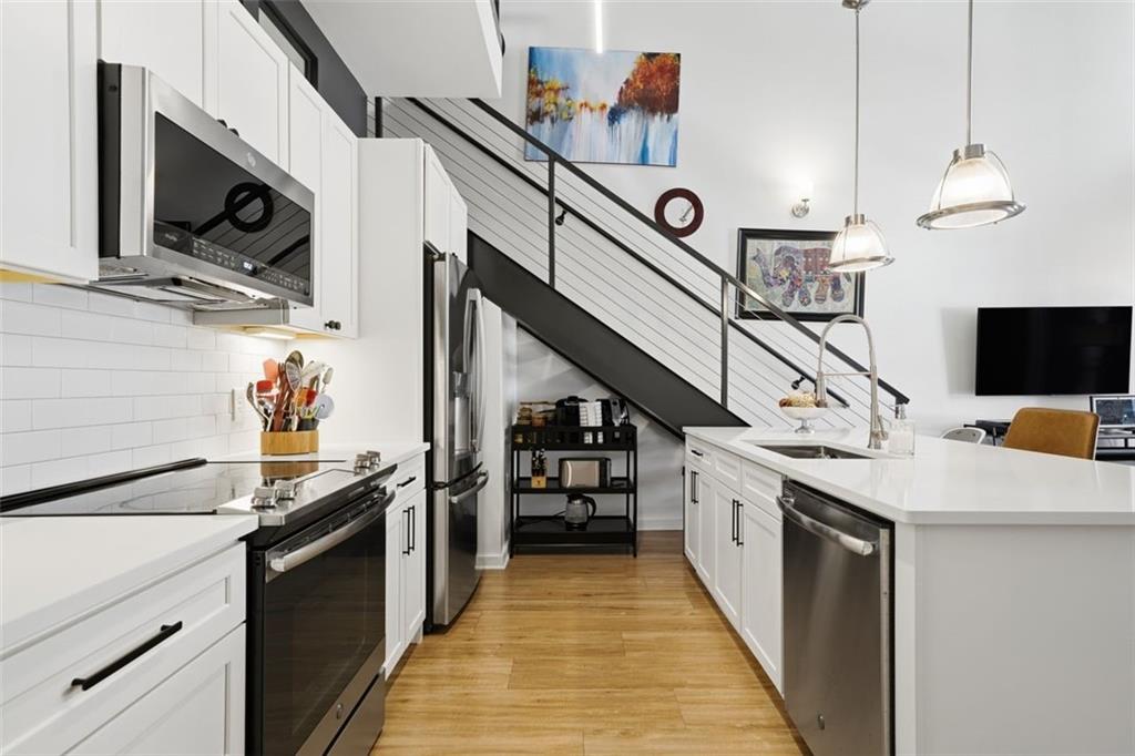 260 18th Street NW Unit 10215