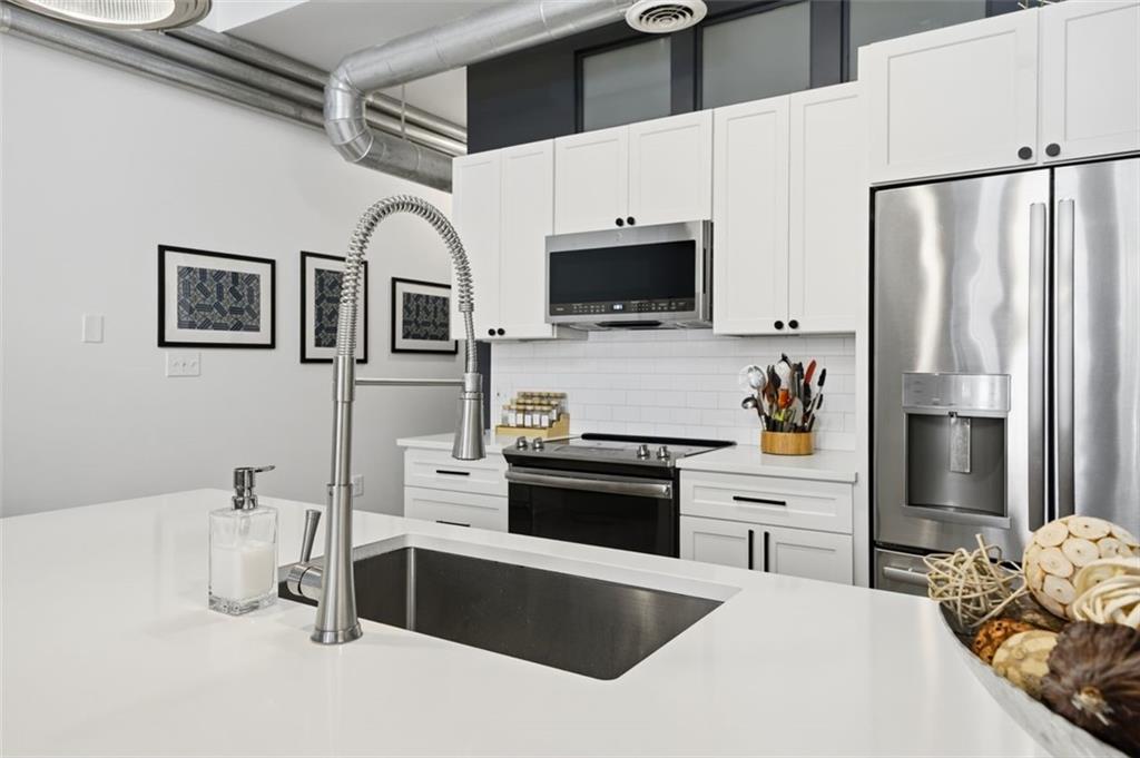 260 18th Street NW Unit 10215