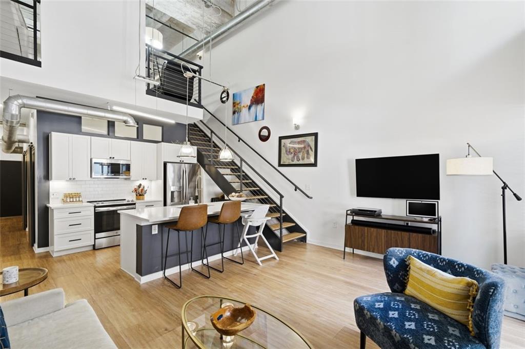 260 18th Street NW Unit 10215
