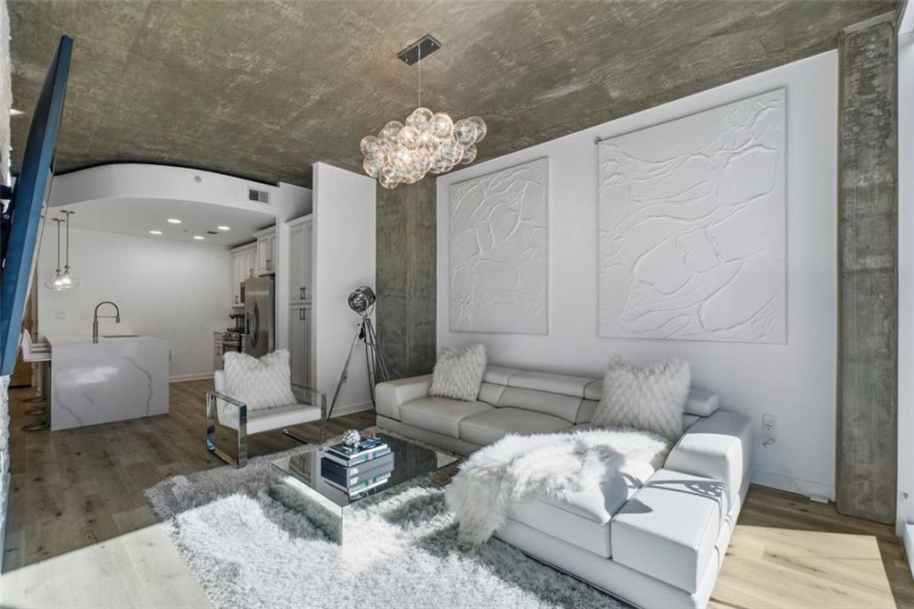 400 W Peachtree Street NW Unit 705