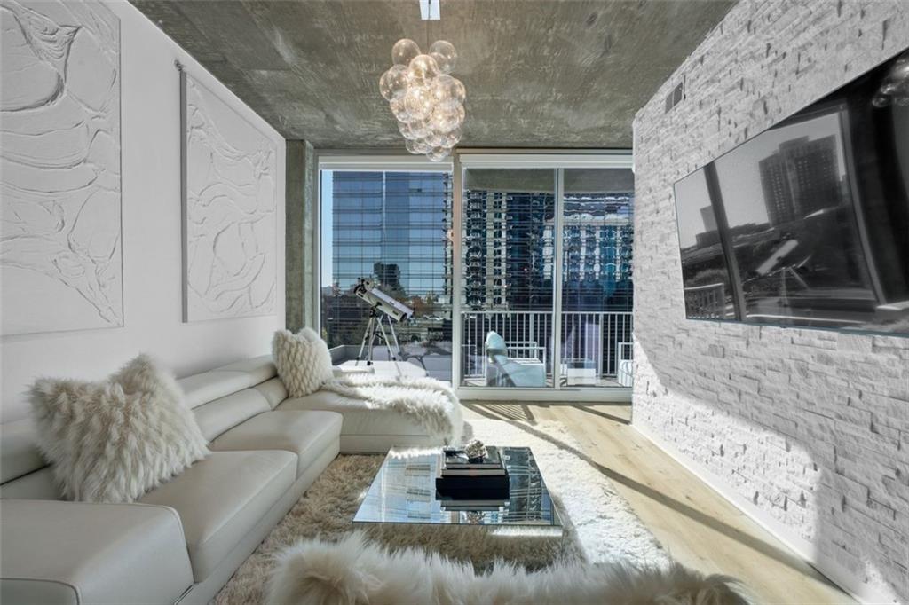 400 W Peachtree Street NW Unit 705