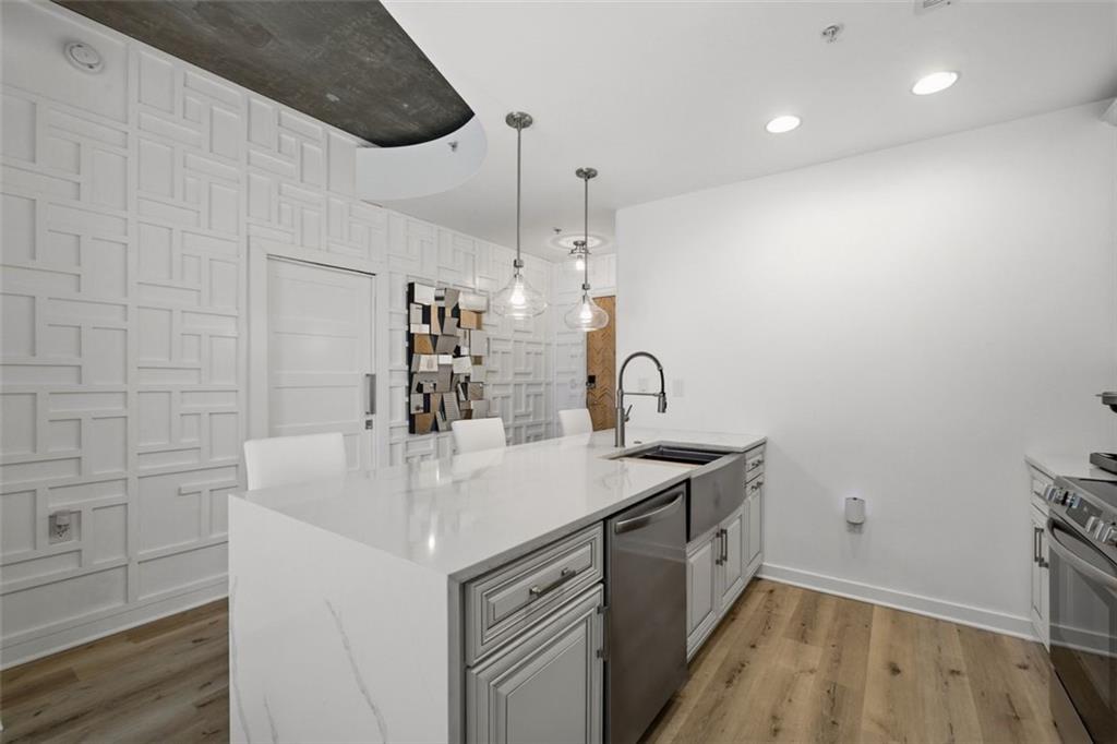 400 W Peachtree Street NW Unit 705