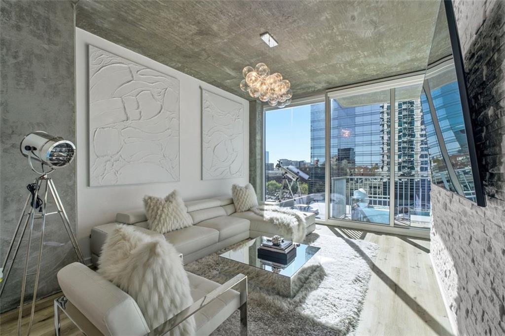 400 W Peachtree Street NW Unit 705