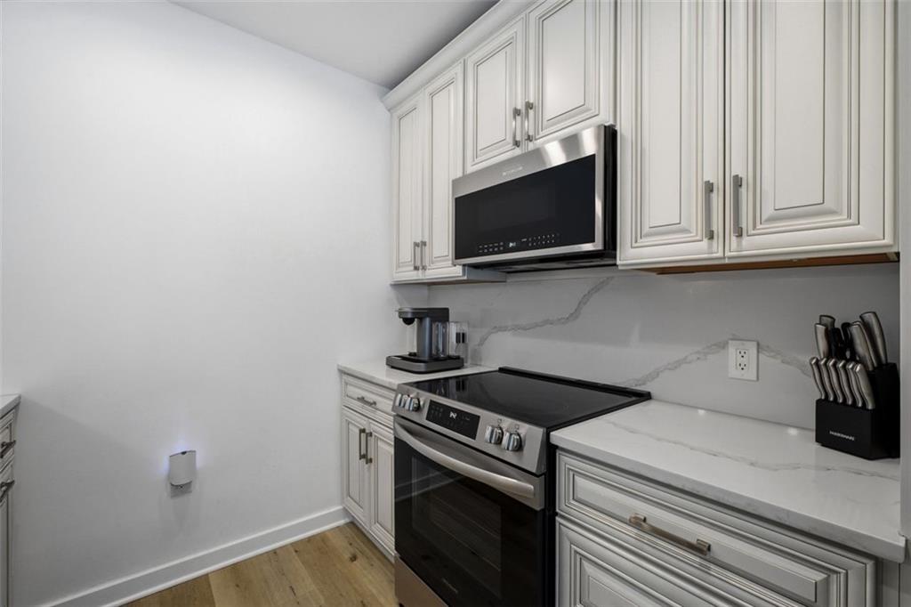 400 W Peachtree Street NW Unit 705