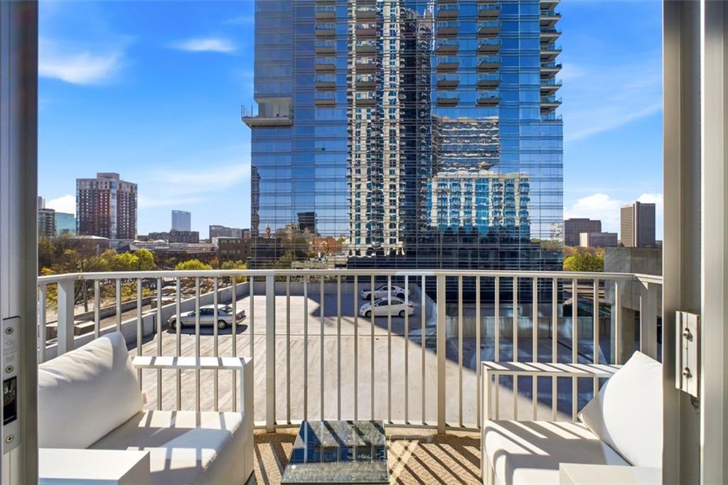 400 W Peachtree Street NW Unit 705