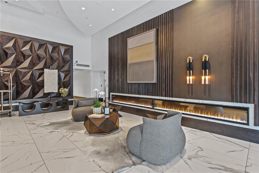 400 W Peachtree Street NW Unit 1908