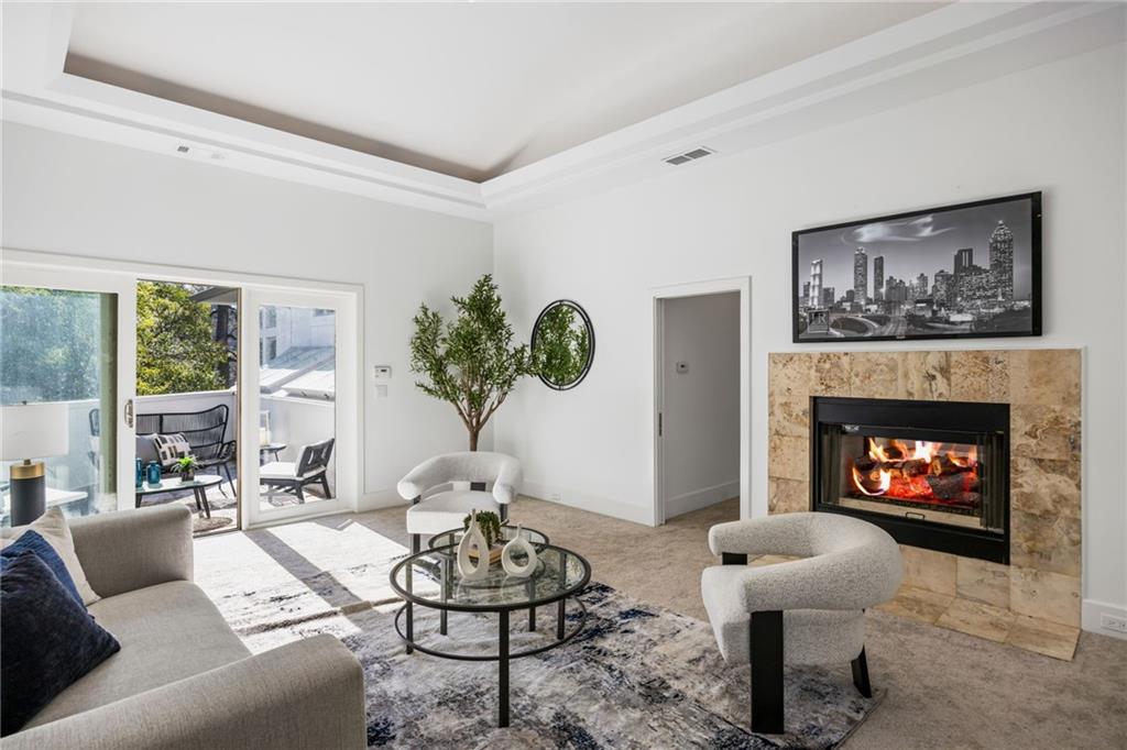 35 Robin Hood Road NE