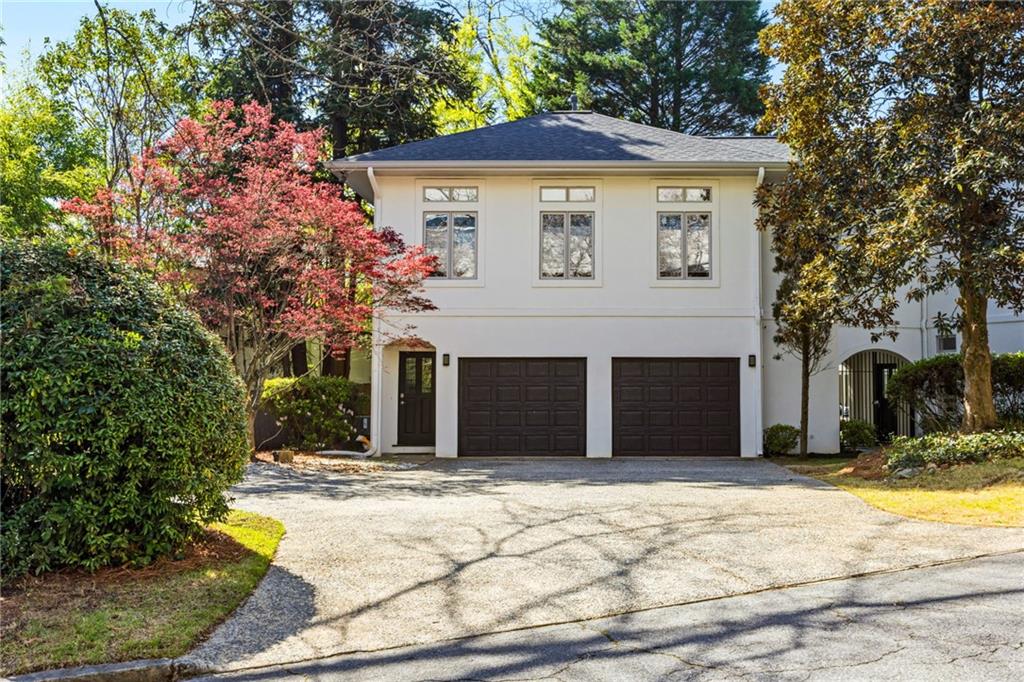 35 Robin Hood Road NE