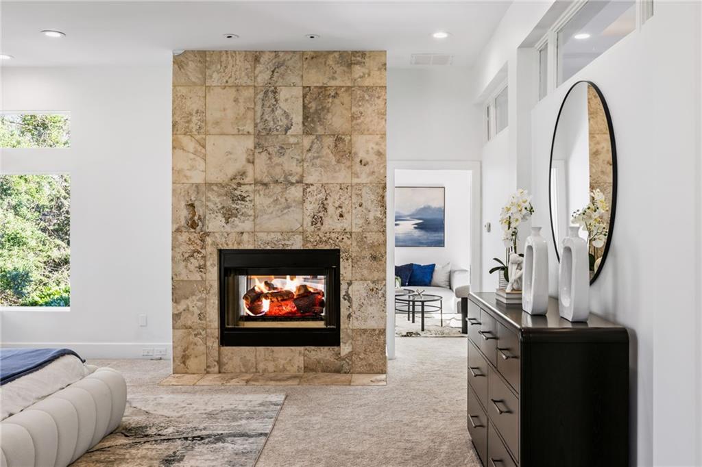 35 Robin Hood Road NE