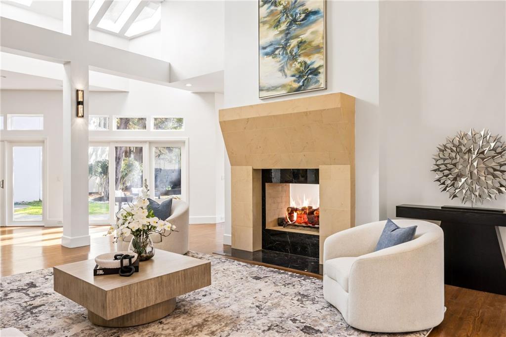 35 Robin Hood Road NE