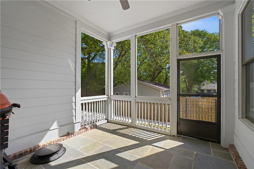 1464 Glenwood Avenue SE