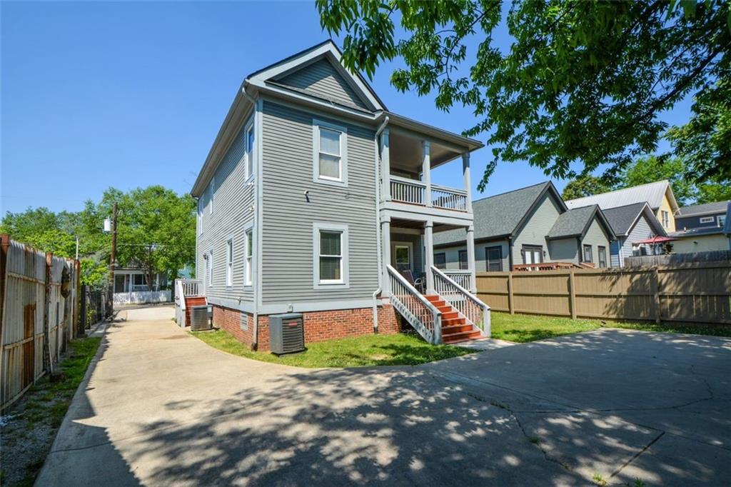 64 Howell Street SE