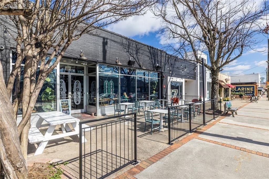 609 King Arnold Street