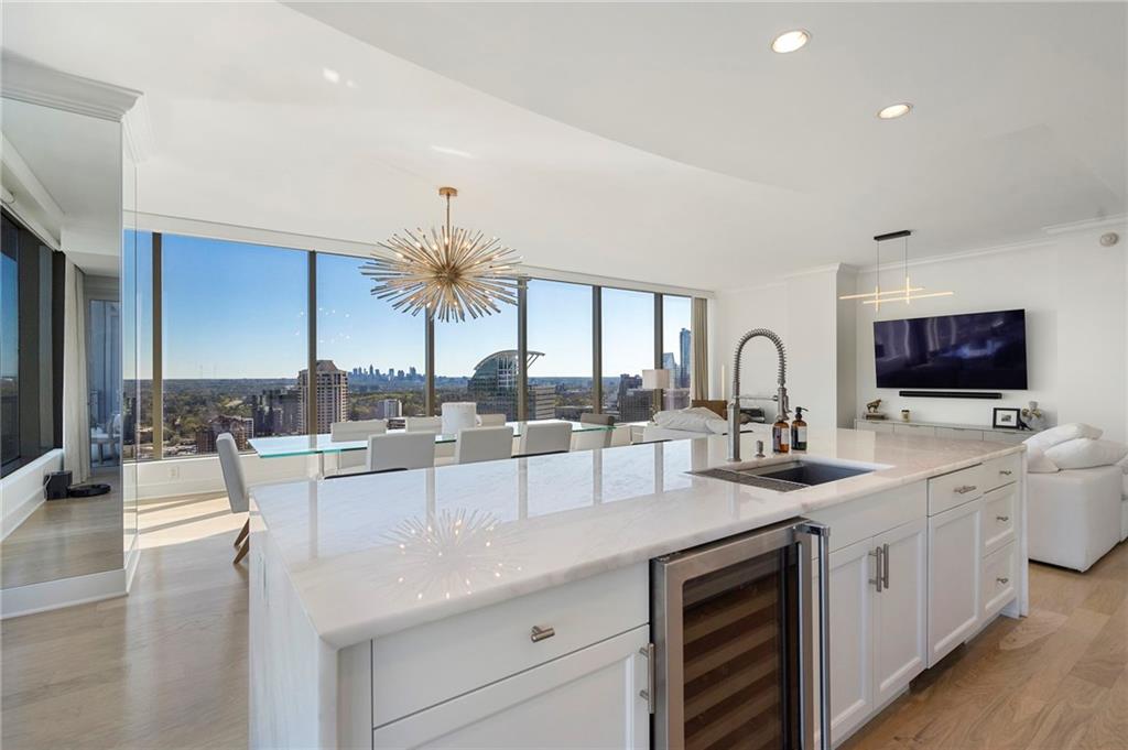 3630 Peachtree Road NE Unit 2204