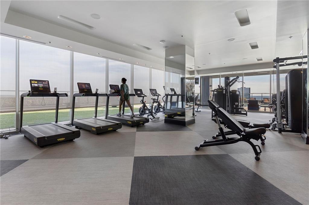 3630 Peachtree Road NE Unit 2204