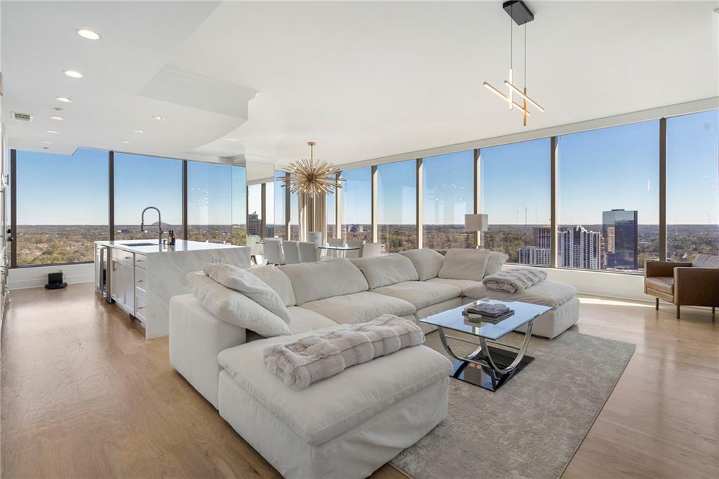 3630 Peachtree Road NE Unit 2204