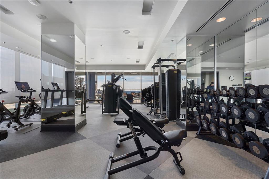 3630 Peachtree Road NE Unit 2204