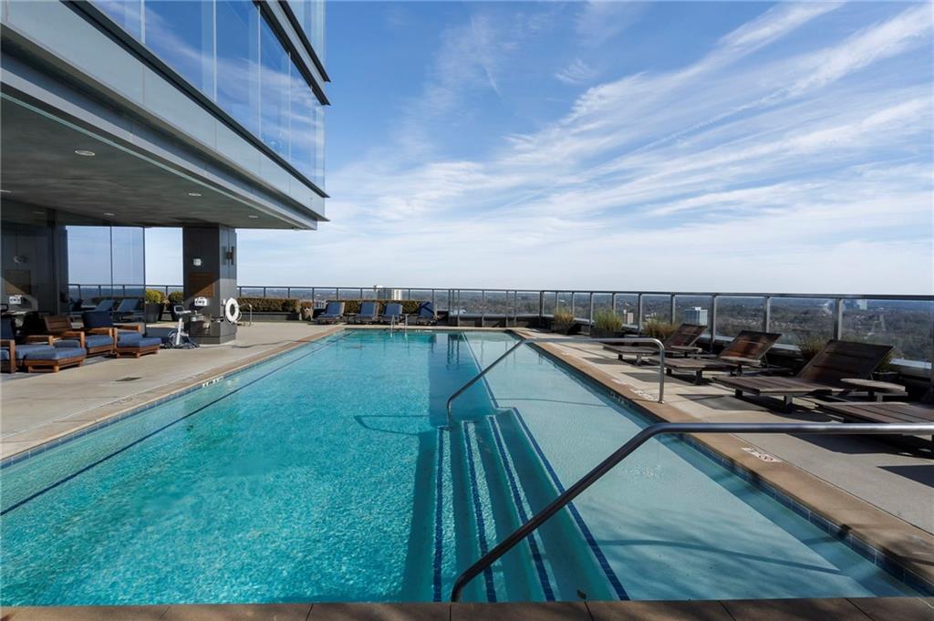 3630 Peachtree Road NE Unit 2204