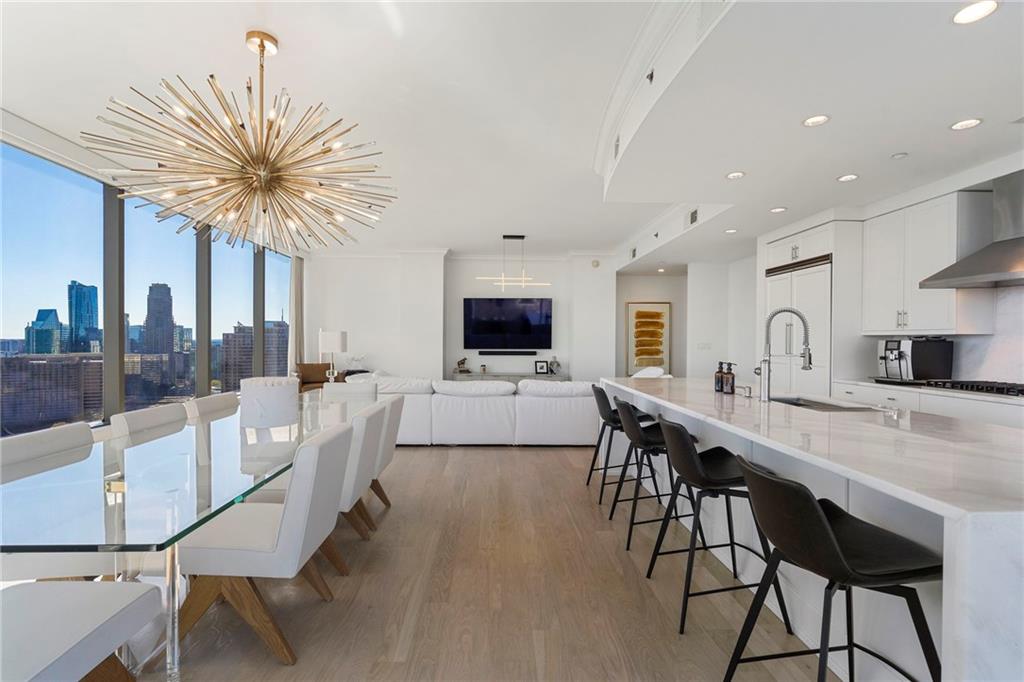 3630 Peachtree Road NE Unit 2204