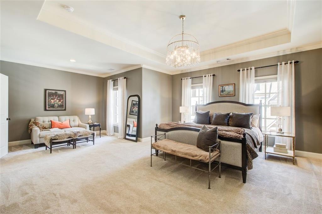 223 Trecastle Square