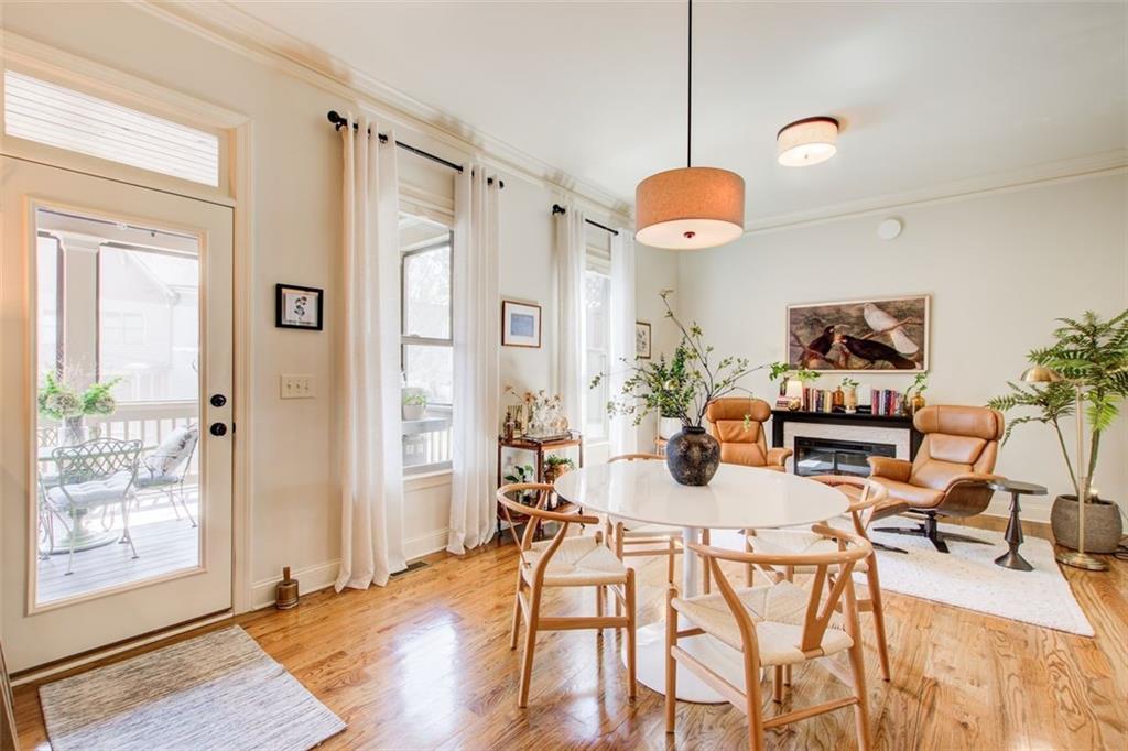 223 Trecastle Square