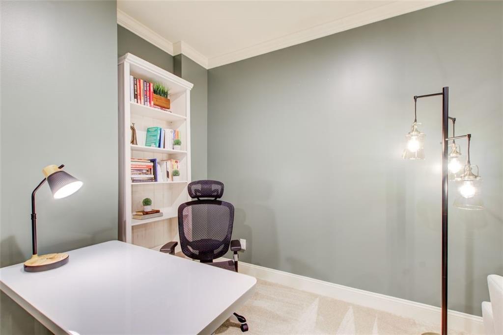 223 Trecastle Square