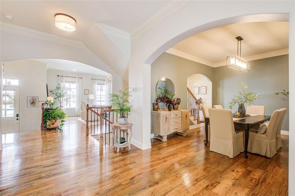 223 Trecastle Square