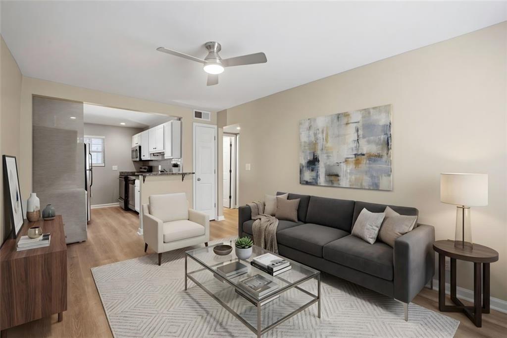 210 Sampson Street NE Unit 5