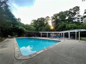 311 Peachtree Hills Avenue NE Unit 7A