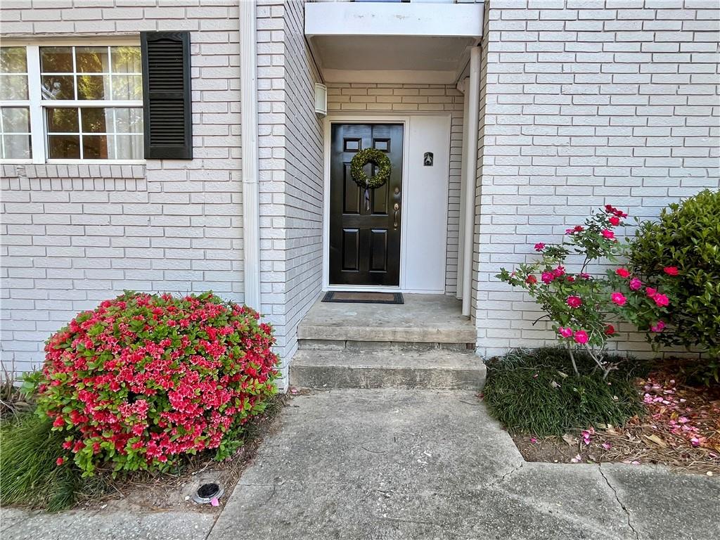 311 Peachtree Hills Avenue NE Unit 7A