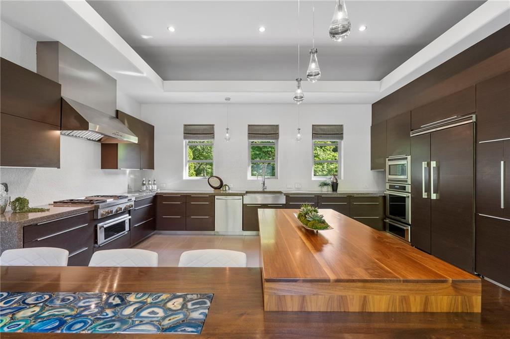 754 Burke Road NE