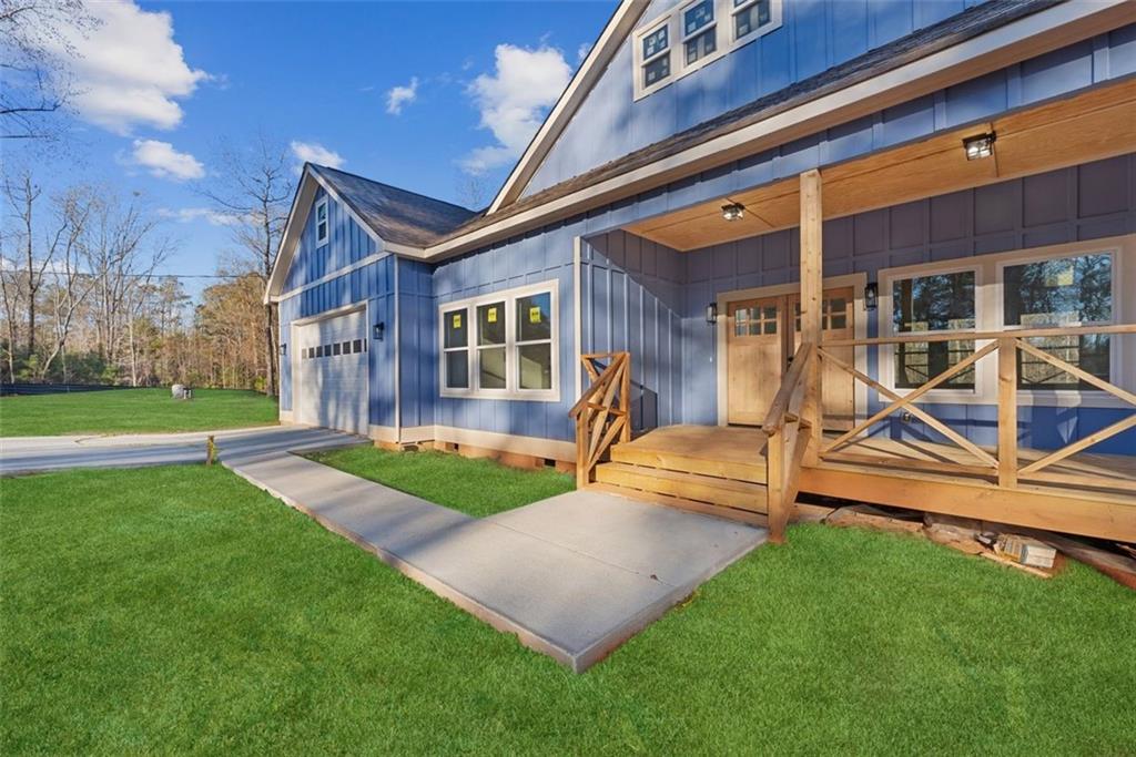705 SEABOLT Road
