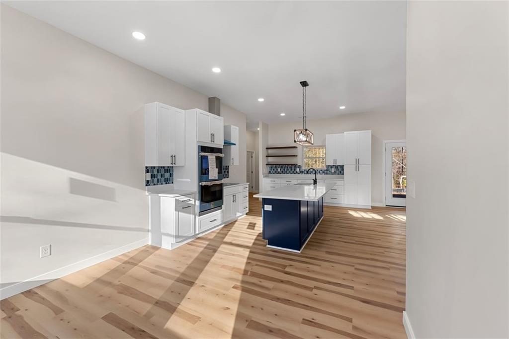 705 SEABOLT Road