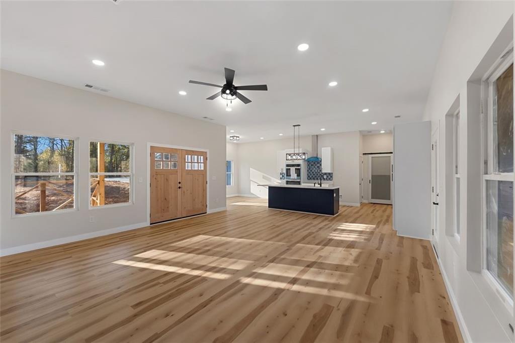 705 SEABOLT Road