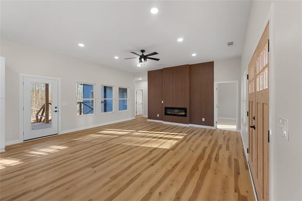 705 SEABOLT Road