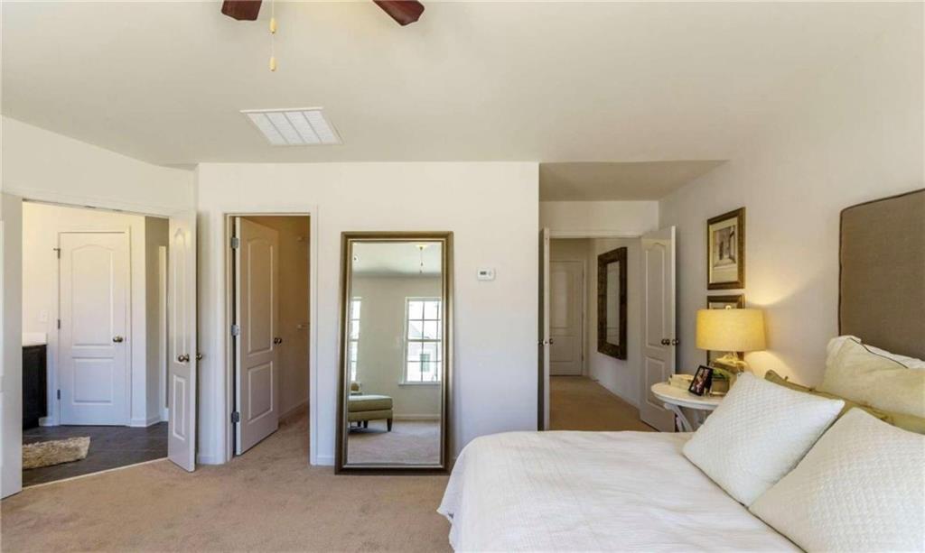 5888 Radford Loop
