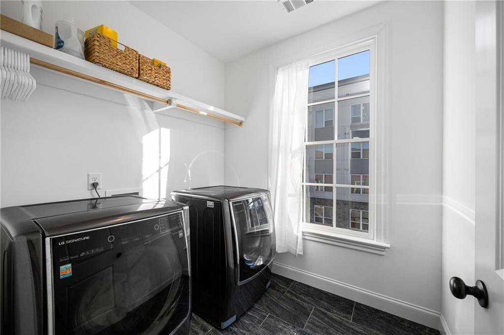 12 Bass Street SE