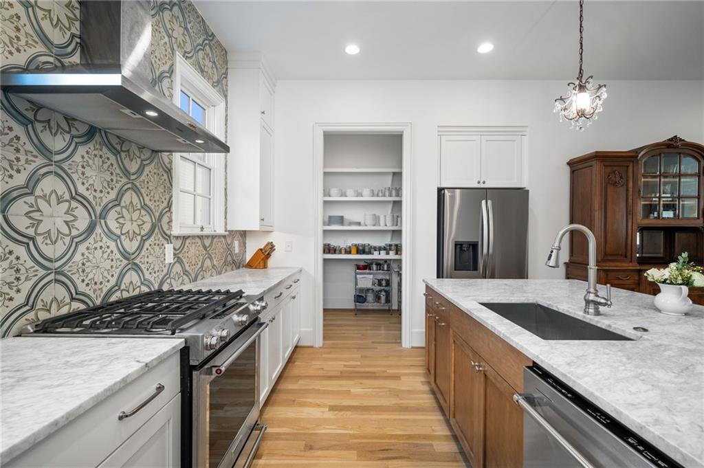 12 Bass Street SE