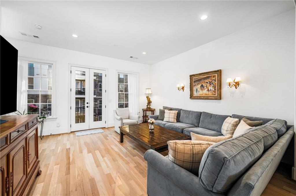 12 Bass Street SE