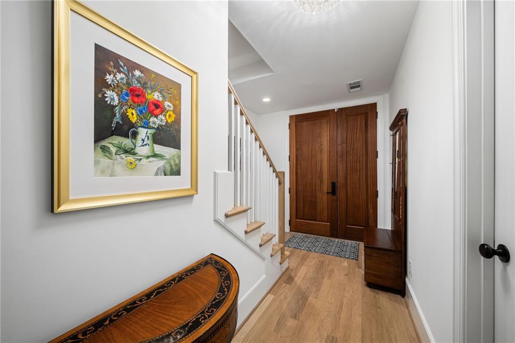 12 Bass Street SE