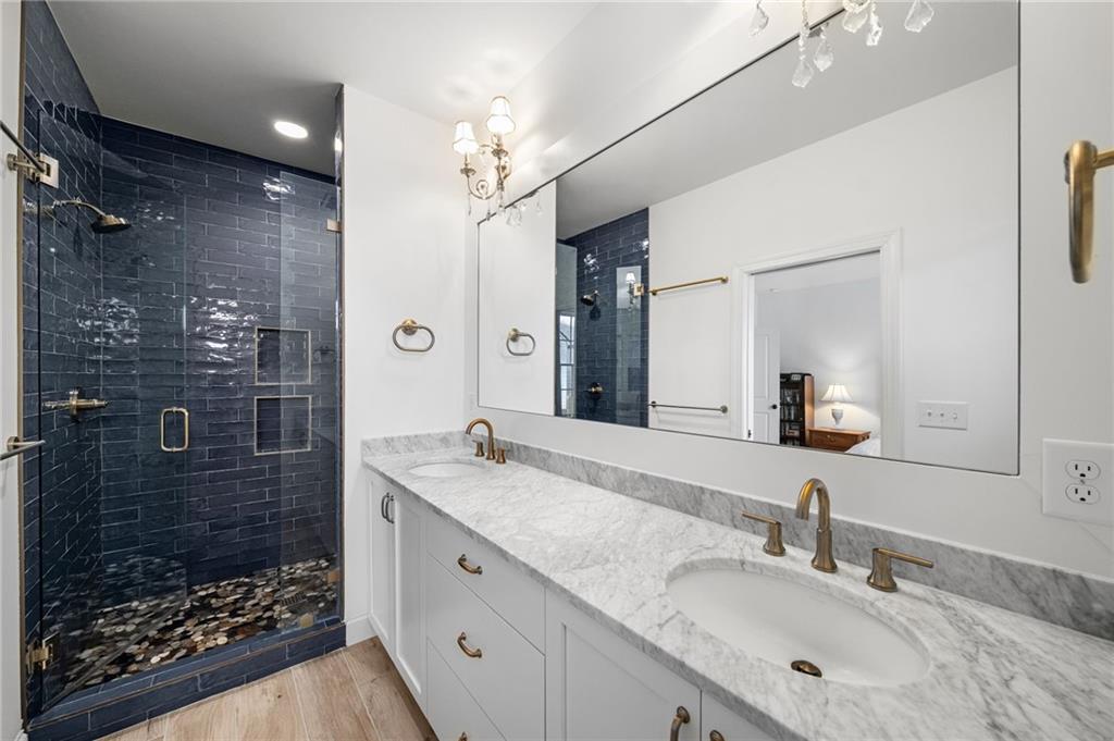 12 Bass Street SE