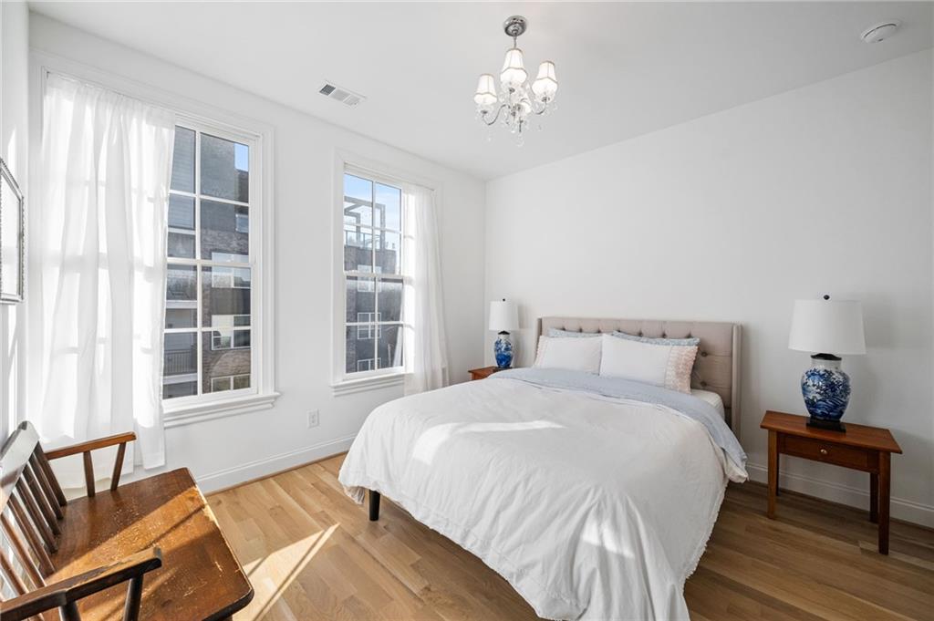 12 Bass Street SE