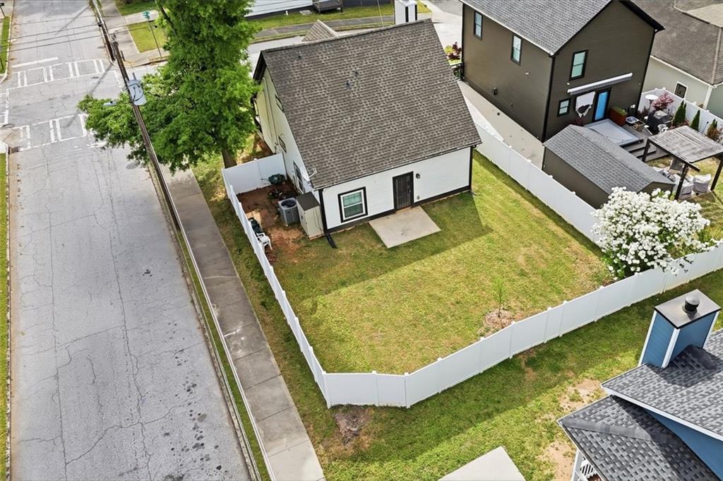 520 Mary Street SW
