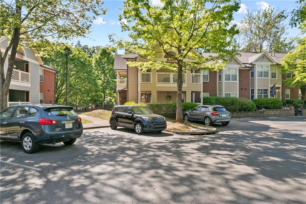 524 Mcgill Place NE Unit 524