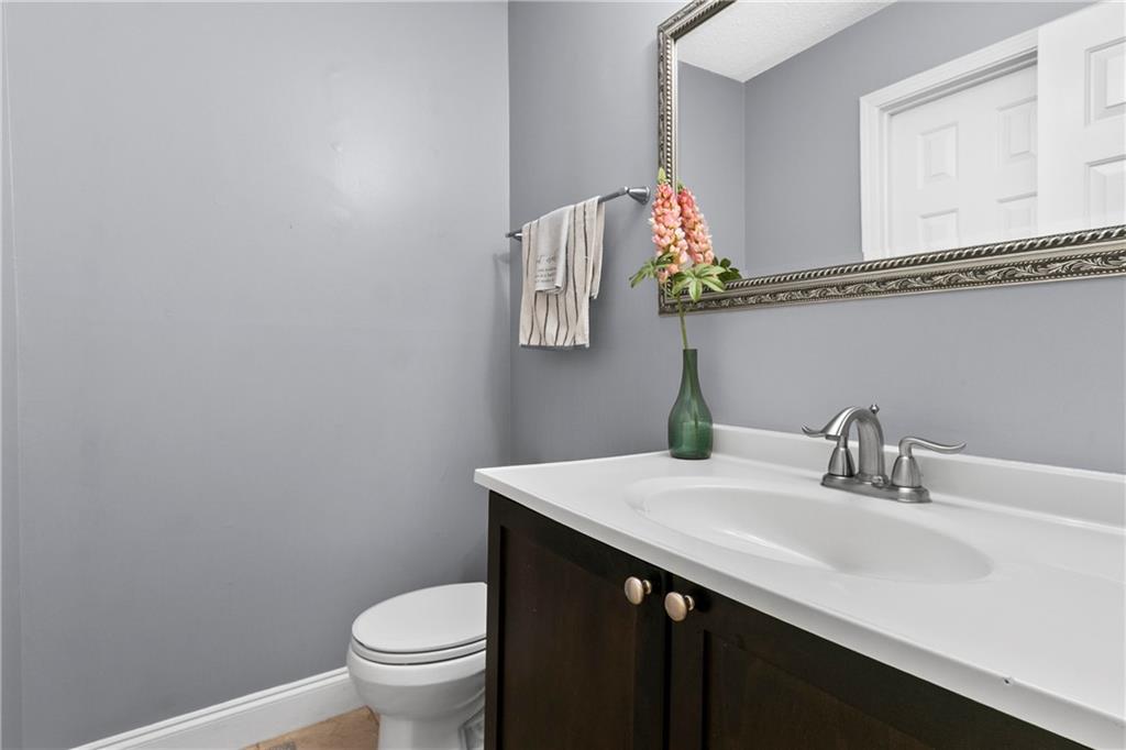 524 Mcgill Place NE Unit 524