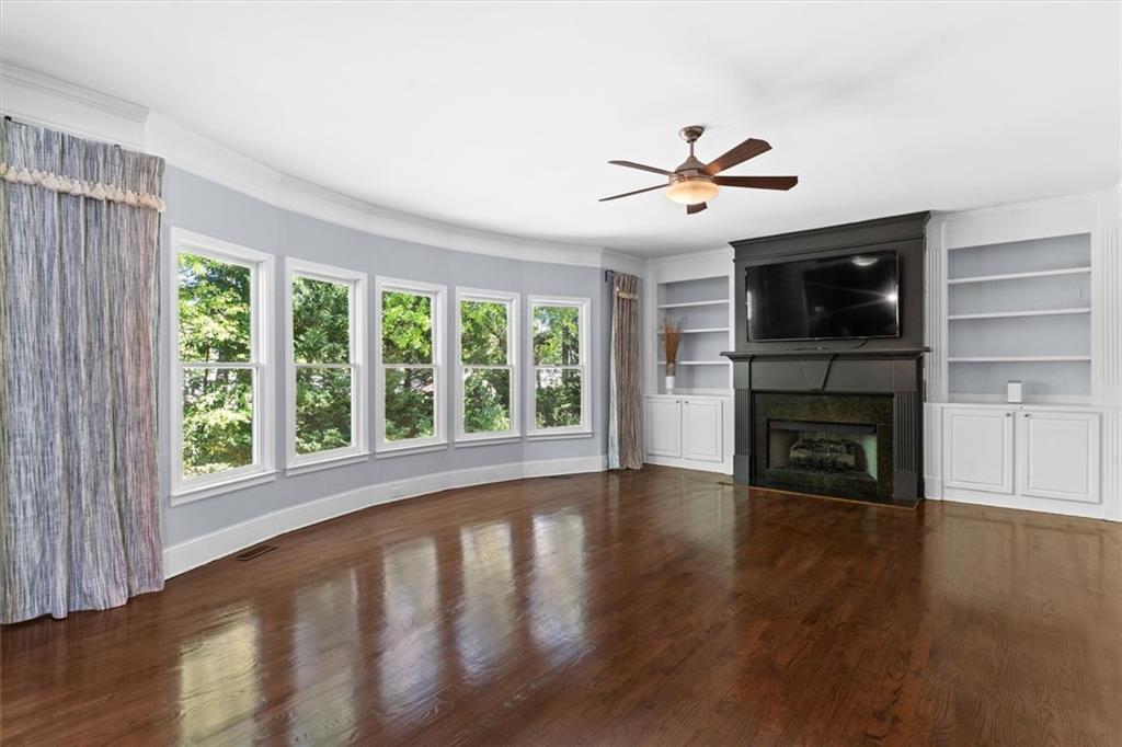3089 Frazier