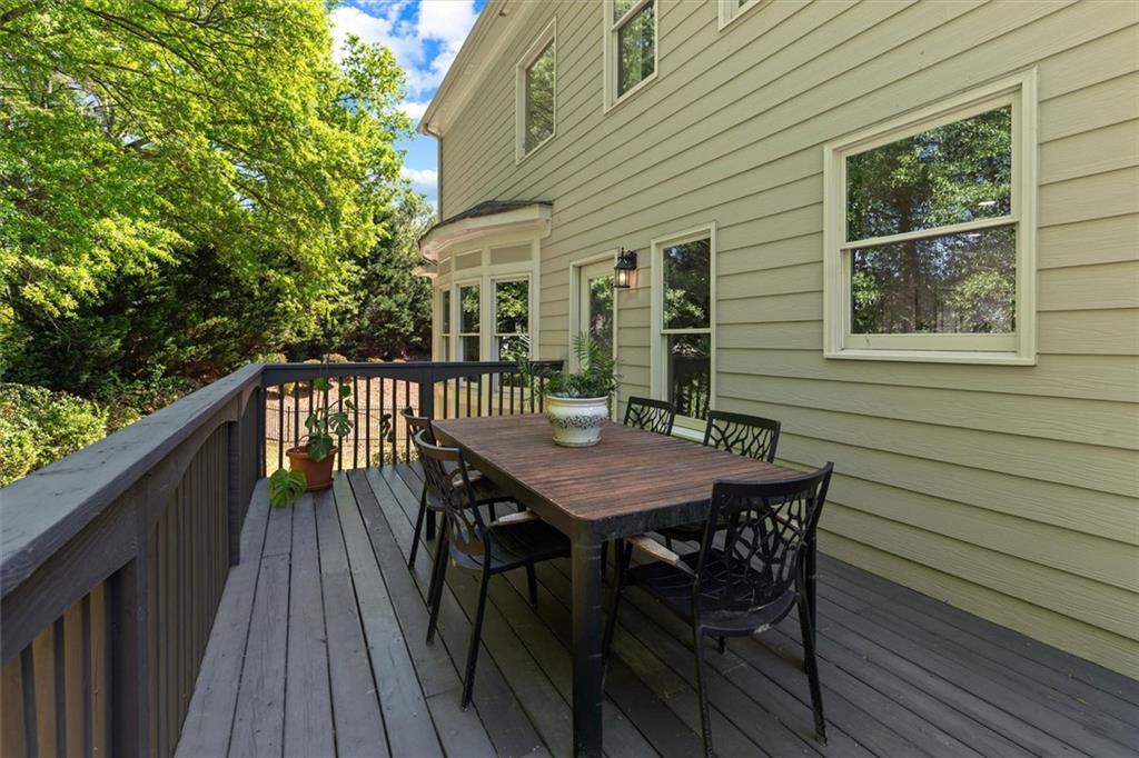 3089 Frazier