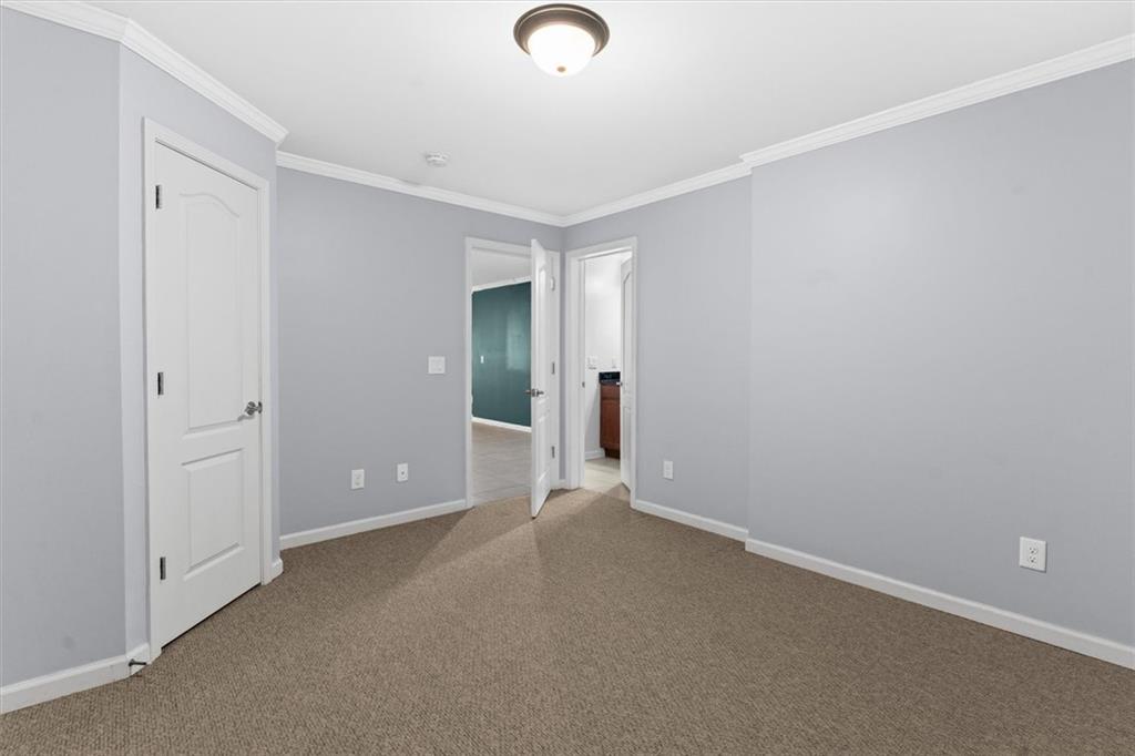 3089 Frazier