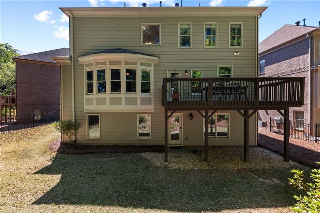 3089 Frazier